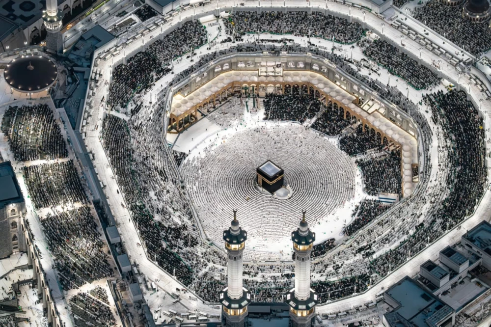 الحرمان الشريفان يتأهبان لليلة 27 بمنظومة تشغيلية متكاملة لإدارة كثافات المصلين