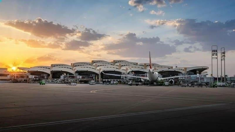 السعودية تفتح مطاراتها لشركات الطيران الخليجية وللعراق