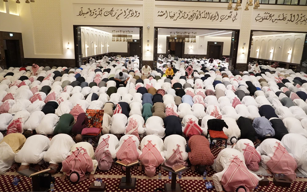 مساجد البحرين تمتلئ بالمصلين ليلة ال27 من شهر رمضان المبارك