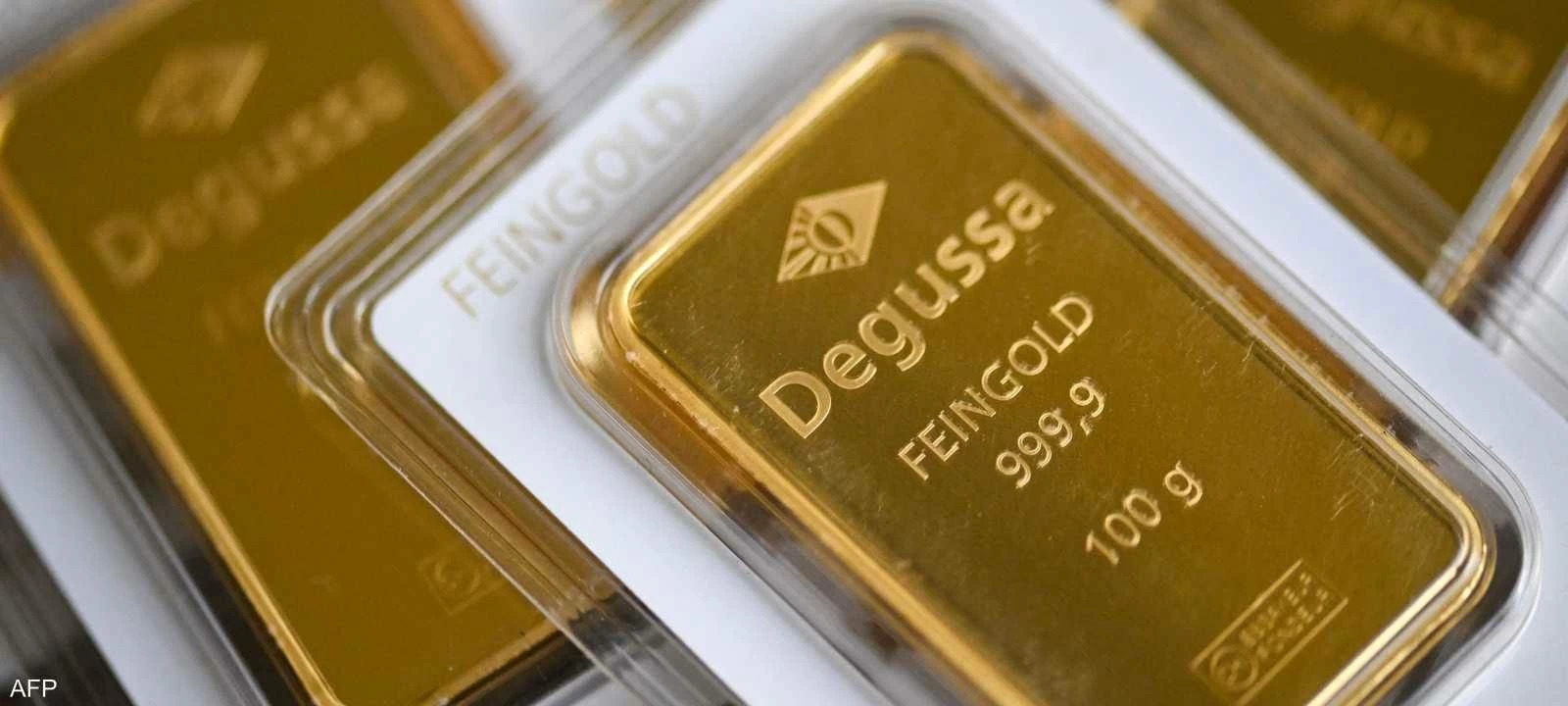 الذهب يتراجع مع تصاعد مخاوف التضخم والقلق بشأن الفائدة