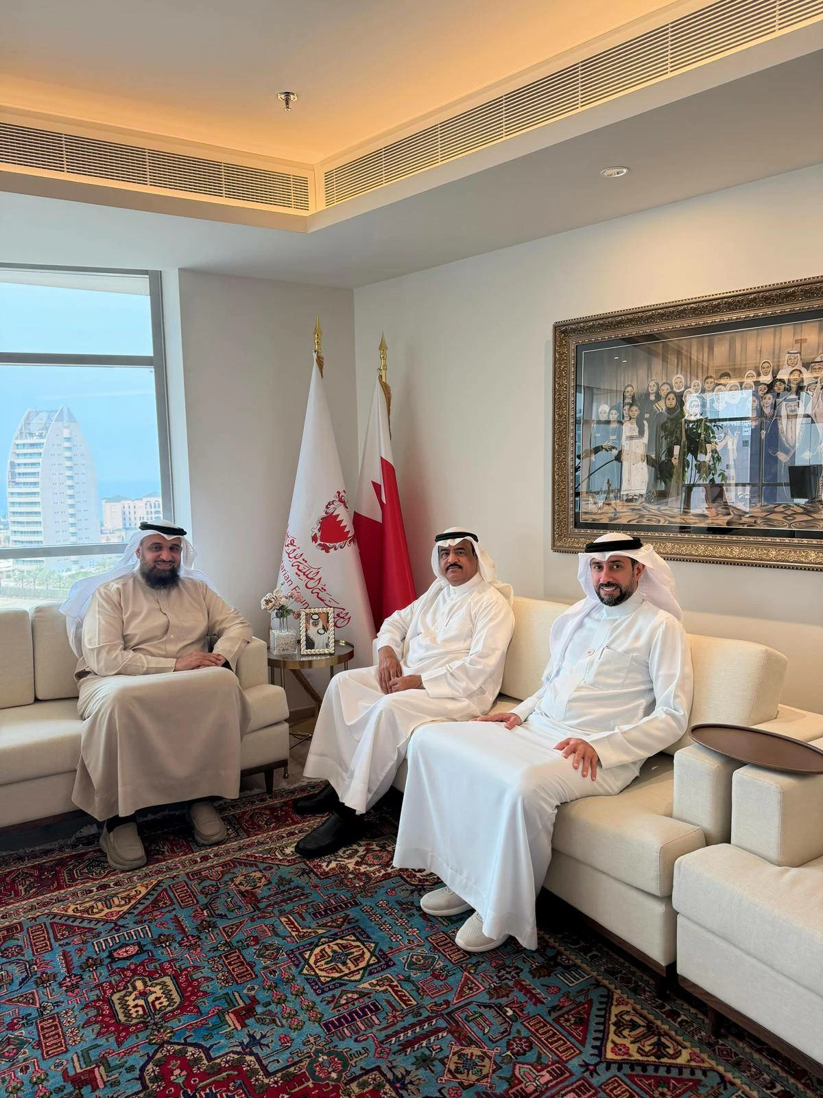 البحرين – القائم بأعمال الأمين العام للمؤسسة الملكية الإنسانية يستقبل مدير مصلحة الزكاة بوزارة العدل