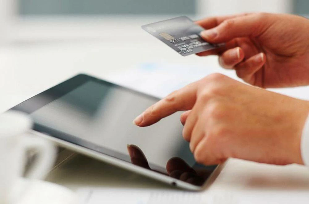 البحرين – «نواب» ينظرون في «تعزيز الإطار القانوني للتعاملات الإلكترونية»