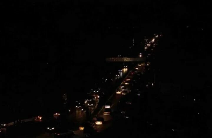 تقارير: انقطاعات جديدة للتيار الكهربائي في طهران