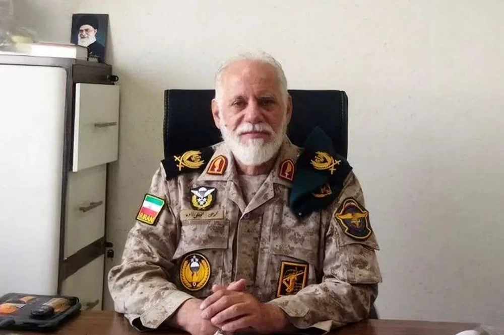 مقتل قائد «وحدة فاتحين» بالحرس الثوري الإيراني بغارات جوية