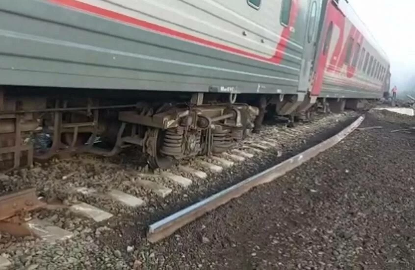 روسيا.. انحراف 7 عربات قطار ركاب متجه إلى موسكو عن سكتها وأنباء عن إصابات