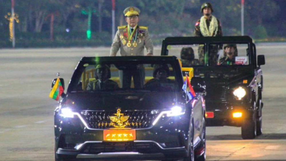 برلمان ميانمار ينتخب قائد المجلس العسكري رئيساً للبلاد 