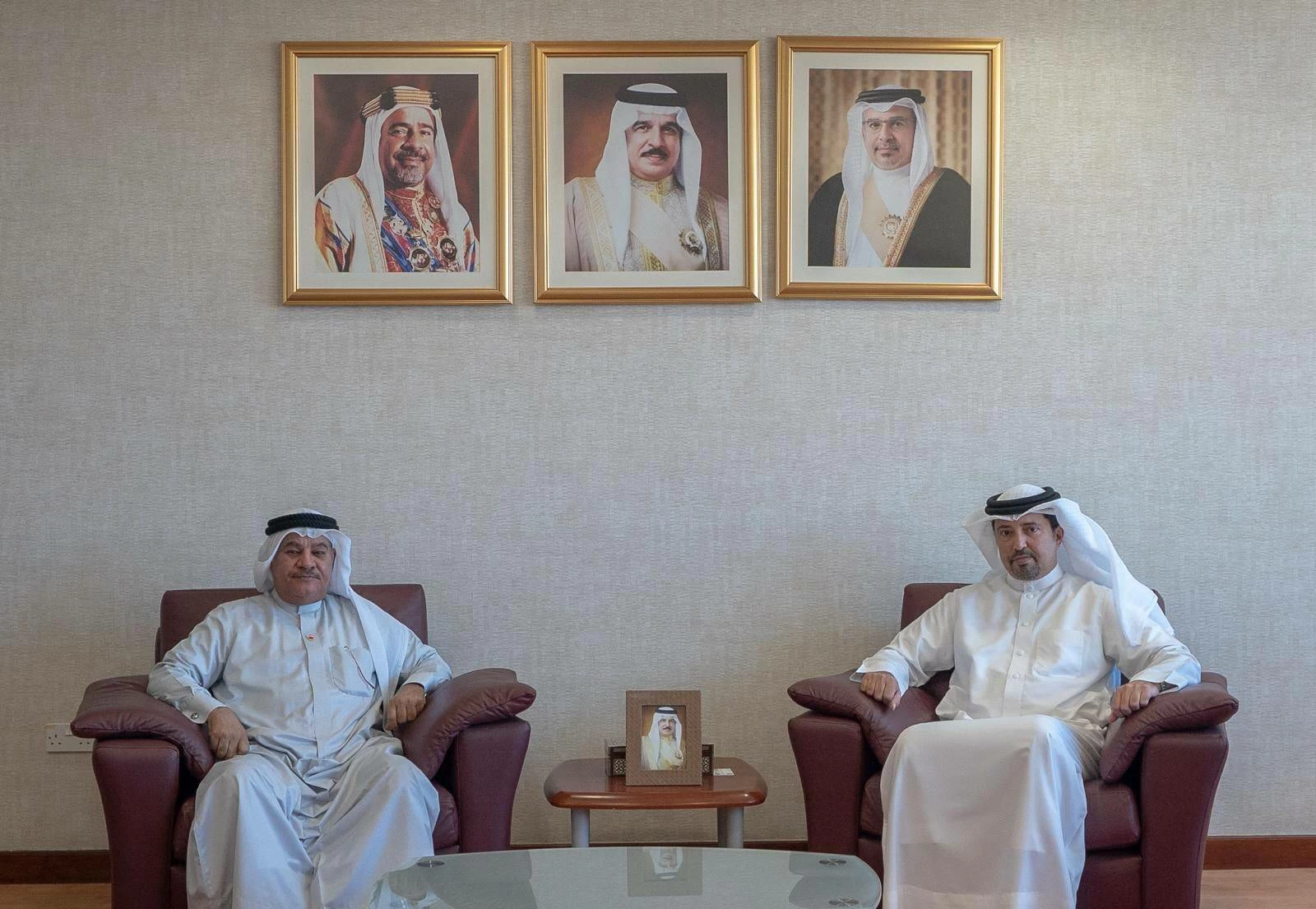 رئيس الجمارك يبحث مع النائب العليوي عدداً من الموضوعات ذات الاهتمام المشترك 