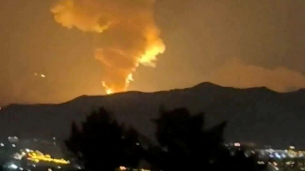 قصف عنيف يستهدف مجموعات أمنية إيرانية خلال مطاردتها الطيار الأمريكي المفقود