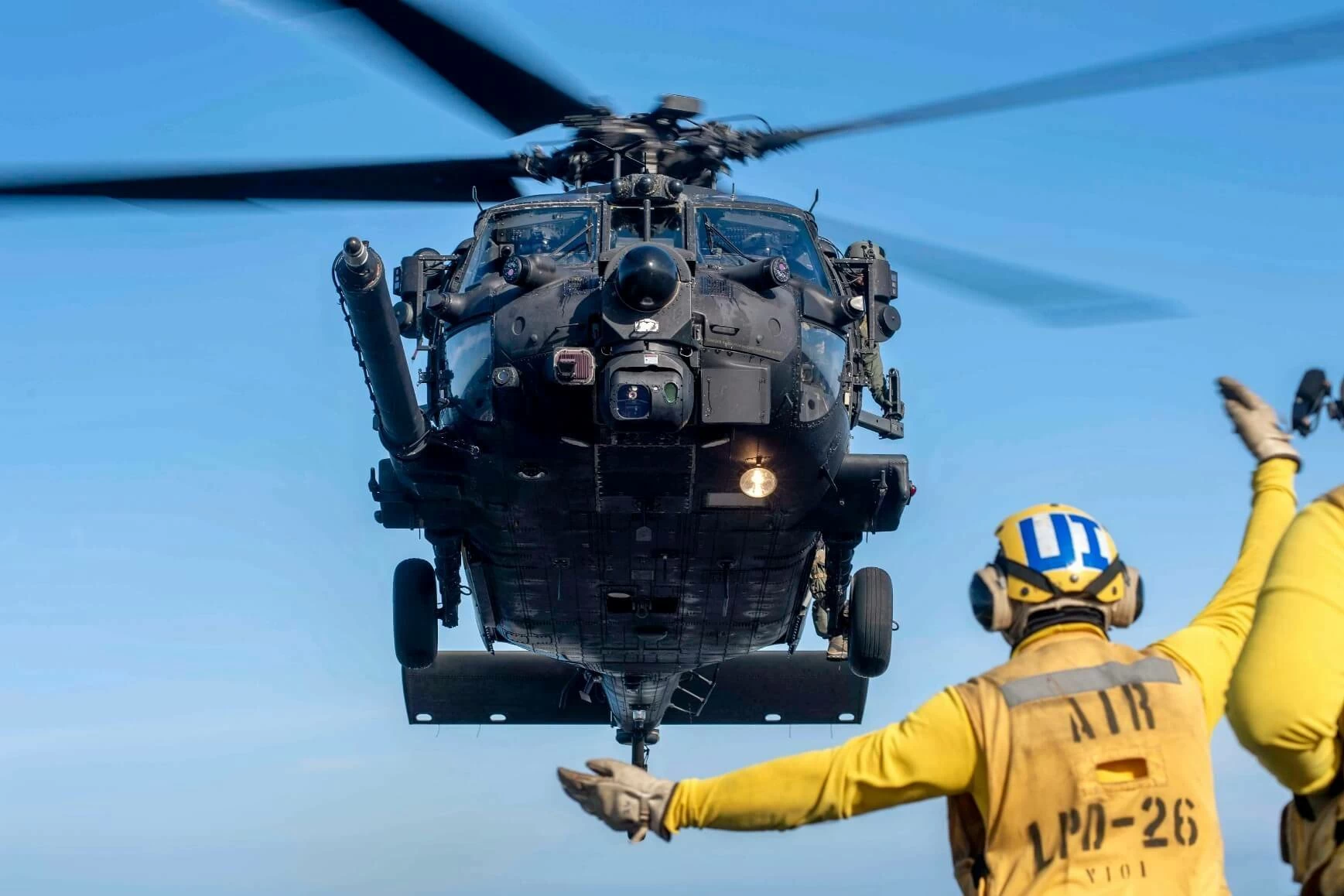 كيف تستعيد القوات الأمريكية طياريها من قلب مناطق القتال؟ 