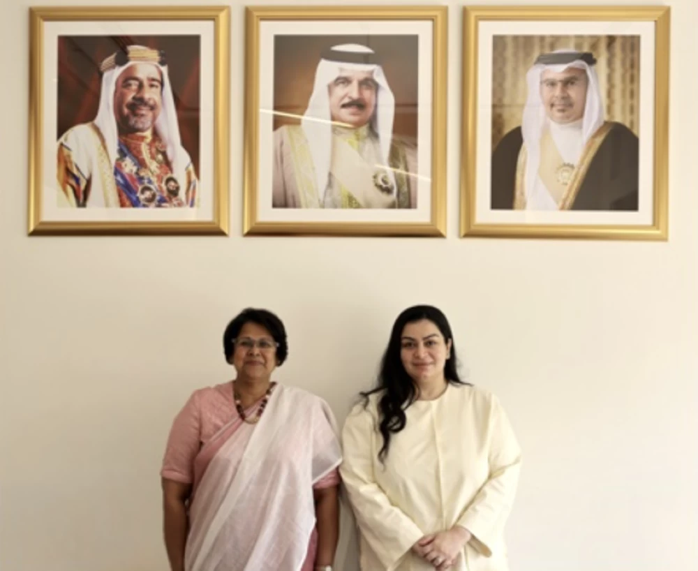 المدير التنفيذي «الملك حمد للتعايش» تستقبل سفيرة سريلانكا 