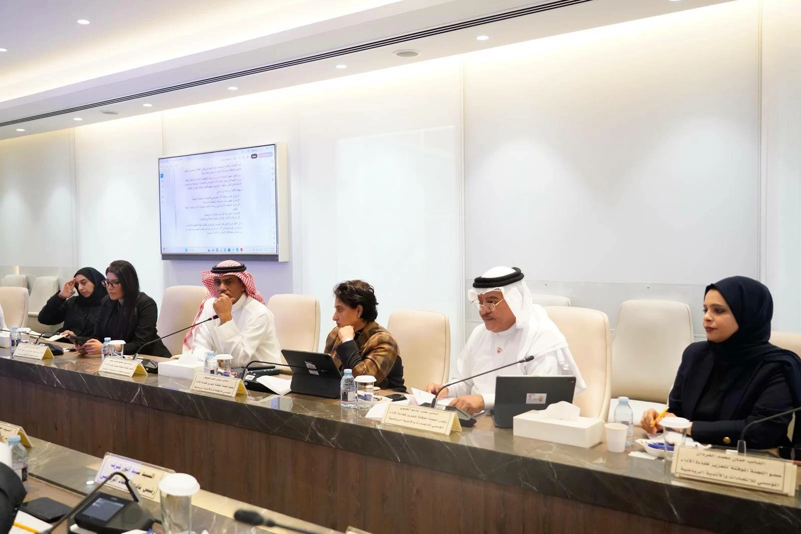 البحرين – العلوي: تطوير العمل المؤسسي الرياضي يعتمد على الحوكمة ورفع كفاءة الأداء والاستدامة