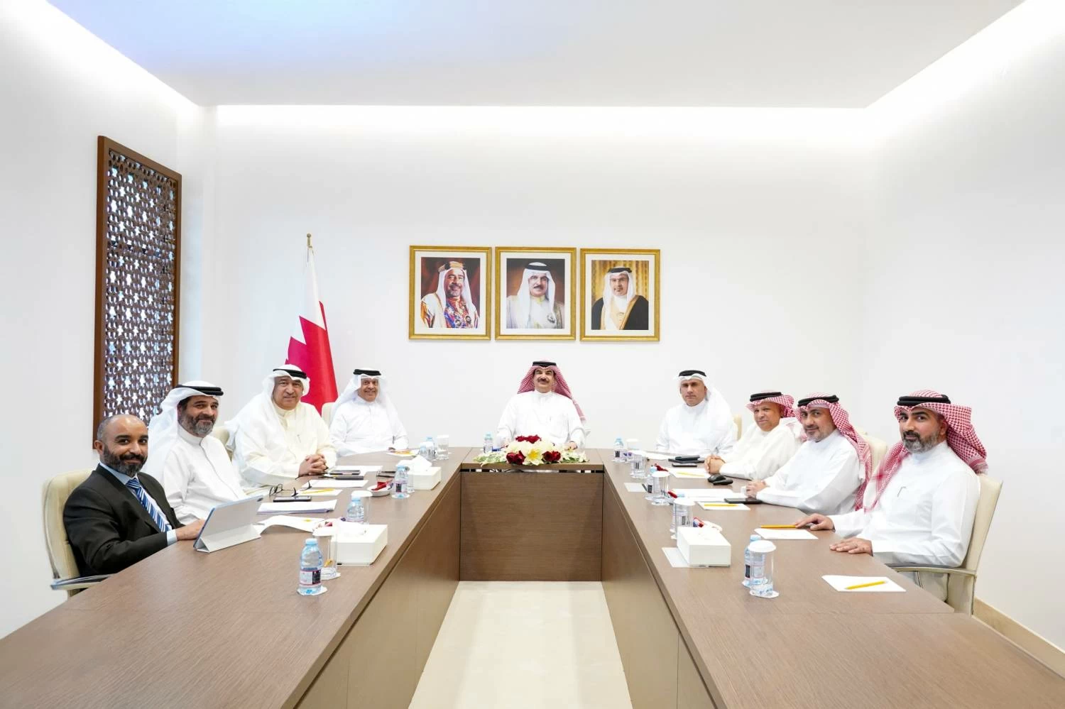 البحرين – الأمين العام لمجلس النواب: التلاحم الوطني والتلاحم المجتمعي صمام أمان الوطن بقيادة جلالة الملك