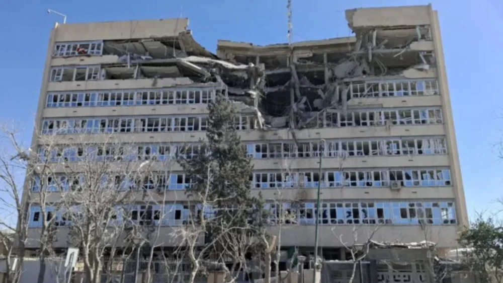 أضرار واسعة في إيران.. خسائر بـ145 مليار دولار في 40 يوماً