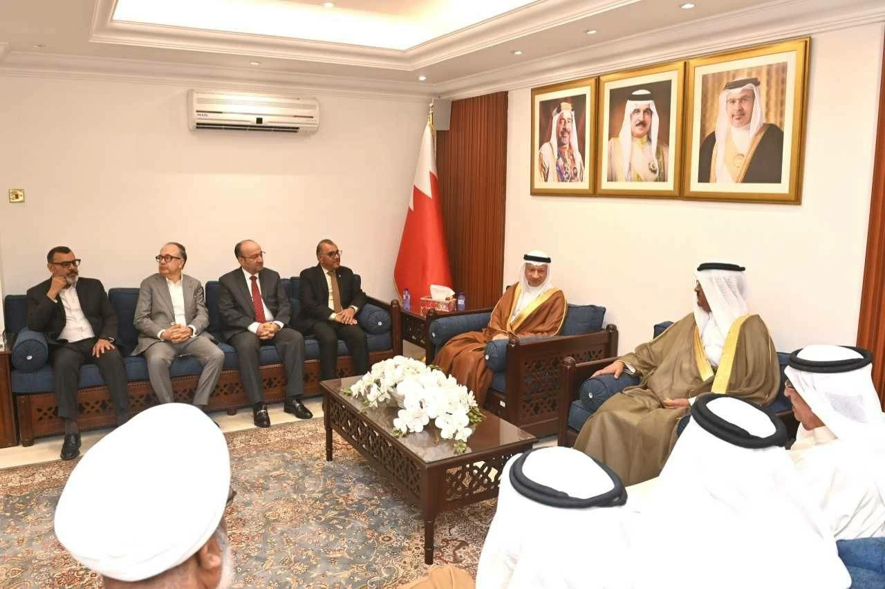 البحرين – مجلس المحافظة الشمالية يعرب عن اعتزازه بقيادة الملك، ويشيد بالأمن والاستقرار الذي تتمتع به البحرين