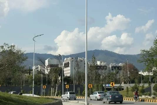 أفخم فنادق إسلام آباد يخطف الأنظار.. quot;سيريناquot; يغلق المنطقة الحمراء 