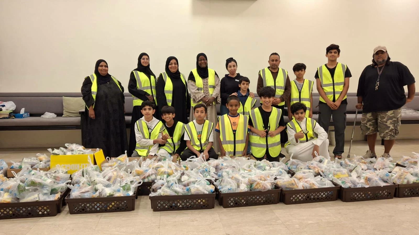 سميرة بوجيري لـ«الوطن» : البداية من «حصّالة صغيرة».. هكذا انطلقت أول مبادرة تطوعية لدعم أسرة محتاجة 