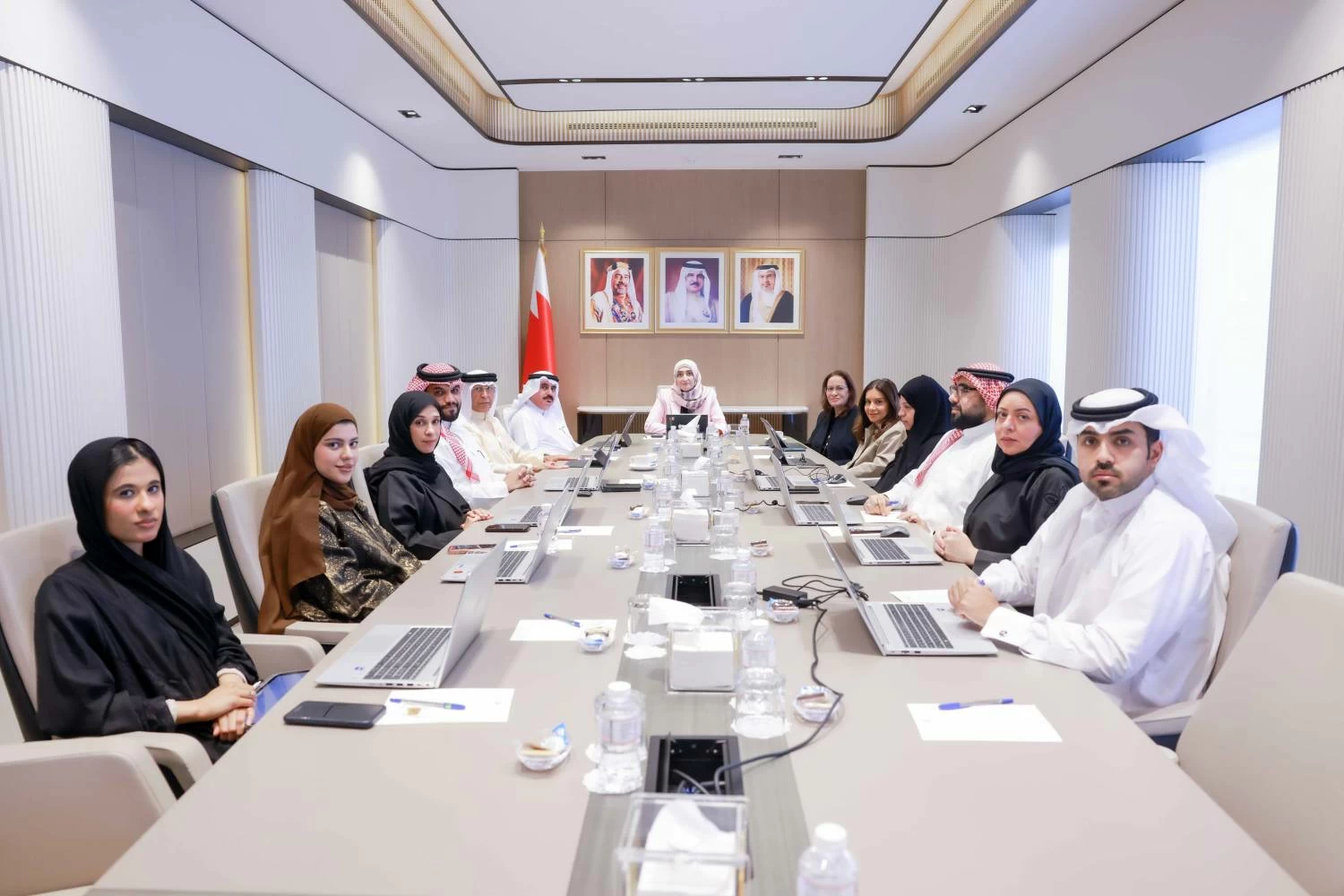 quot;خدمات الشورىquot; تبحث مشروع قانون بشأن مساواة متقاعدي quot;الخاصquot; وquot;العامquot; فيما يتعلق بقروض استبدال المعاش 