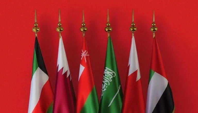 ترحيب خليجي بإدانة فرض إيران رسوماً لعبور هرمز 