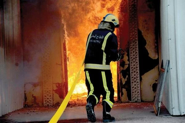 «البلديات»: لا مانع مبدئياً من استثناء متضرري الحرائق من اشتراطات البناء 