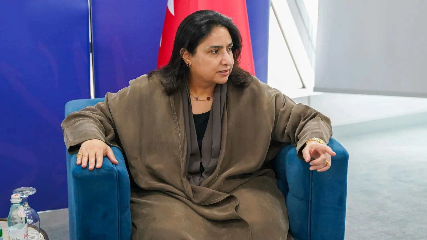 المدير العام لمعهد الادارة العامة تستقبل رئيس جمعية رجال الأعمال البحرينية 