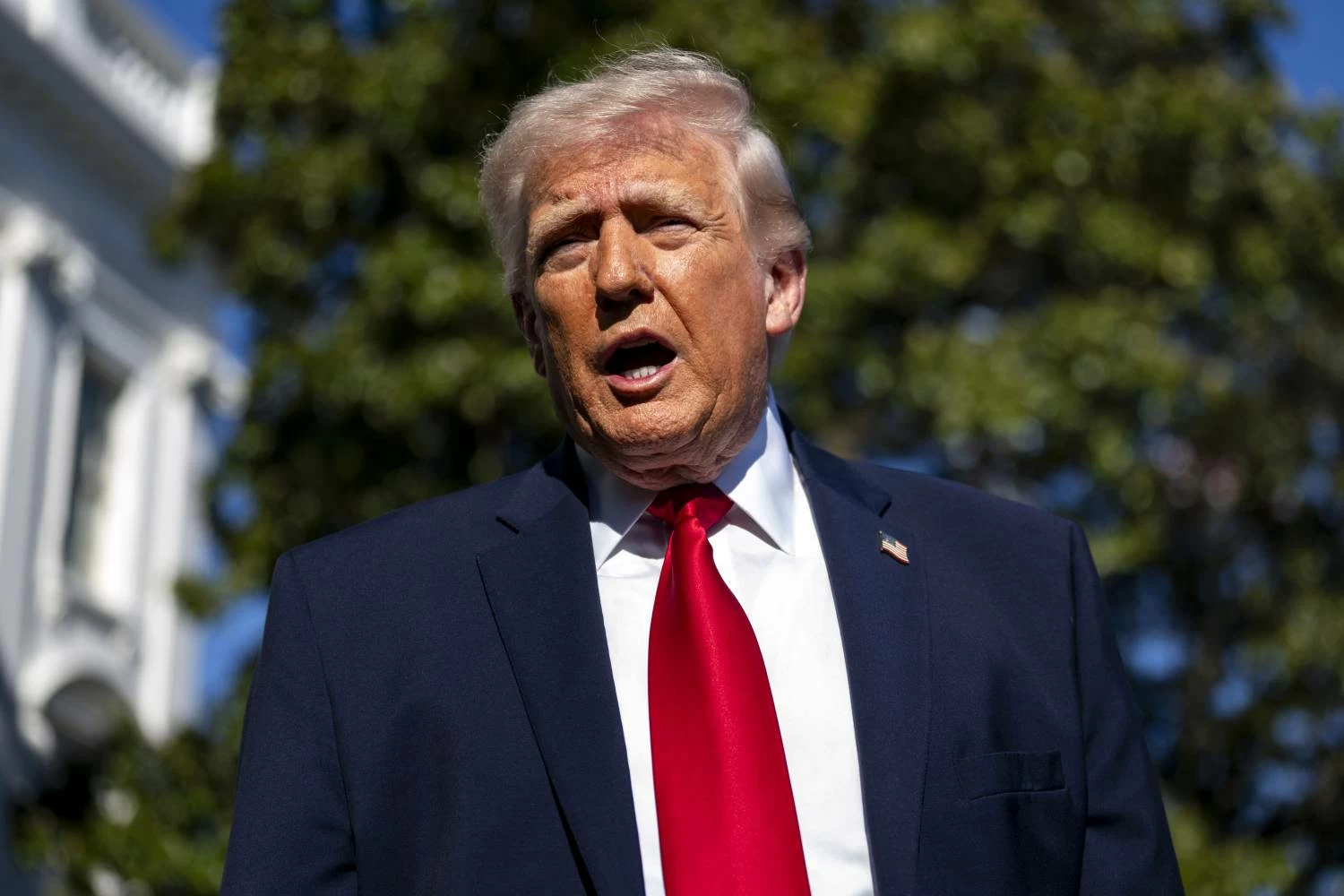 ترامب: لا تسمحوا بالتقليل من شأن عملية quot;ميدنايت هامر 