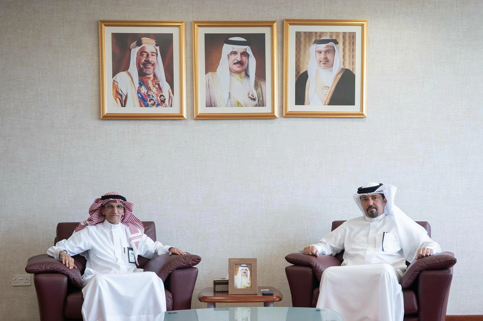 تطوير الخدمات على جسر الملك فهد يسهم في انسيابية سلاسل الإمداد ورفع كفاءة حركة البضائع 