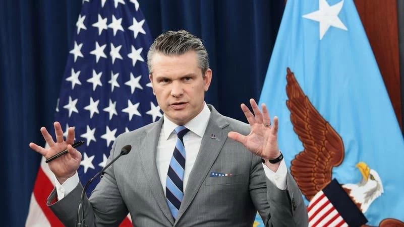 وزير الحرب الأميركي: أمام إيران فرصة لعقد "صفقة جيدة"