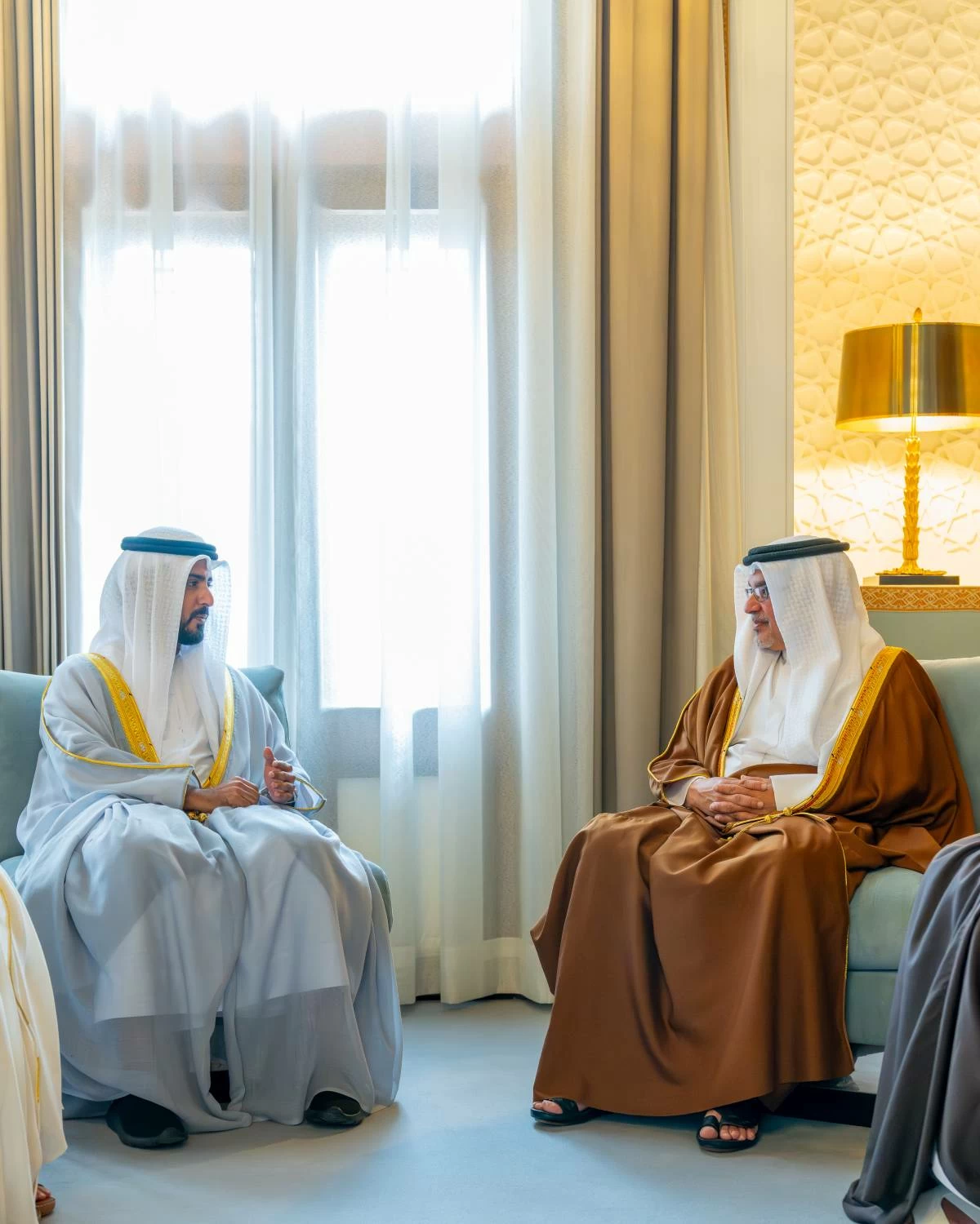 البحرين – ولي العهد ورئيس مجلس الوزراء يستقبل سفير دولة الإمارات العربية المتحدة