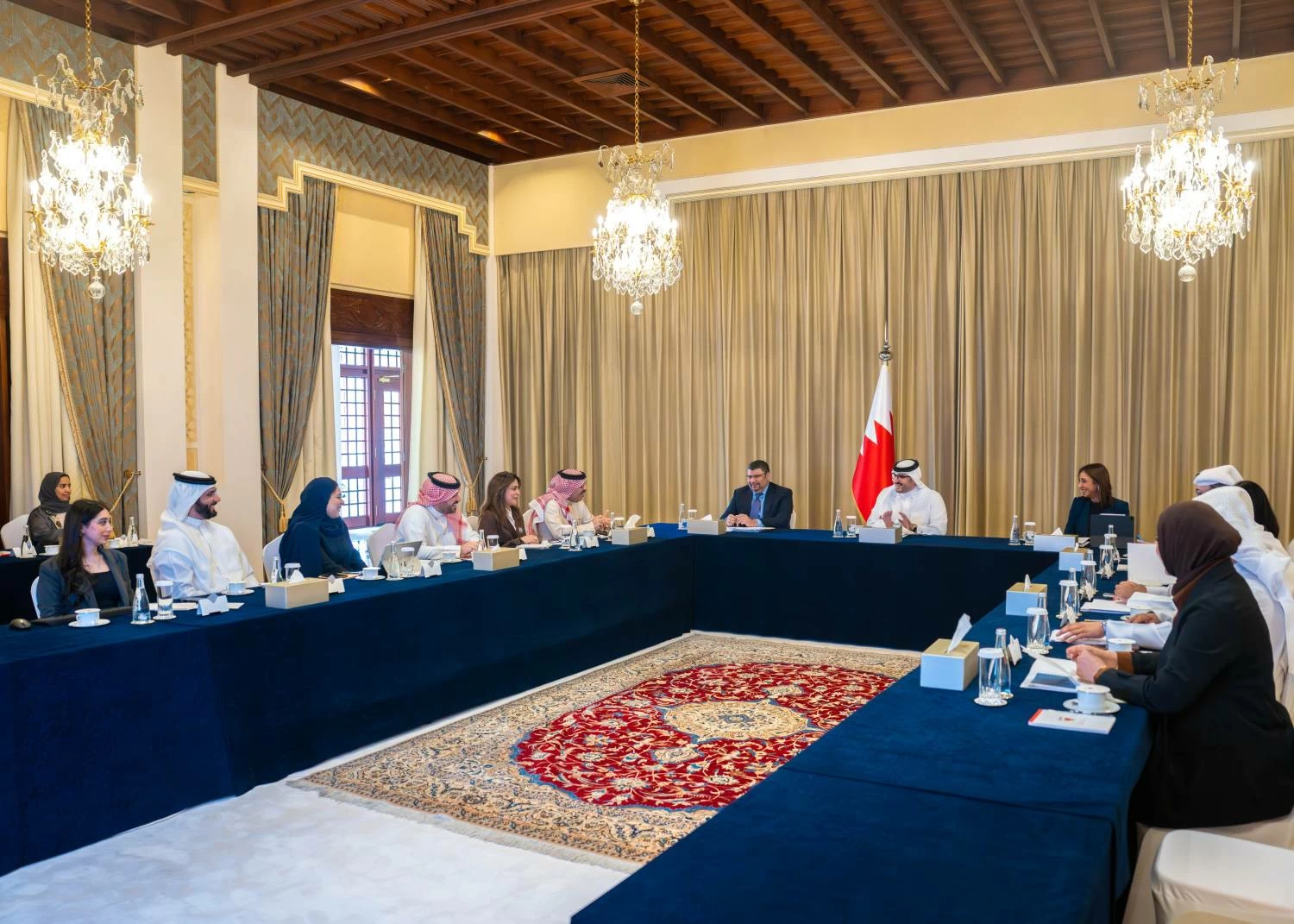 البحرين – عيسى بن سلمان: الاستمرار في إرساء منظومة تعليمية ترفع تنافسية الكفاءات الوطنية