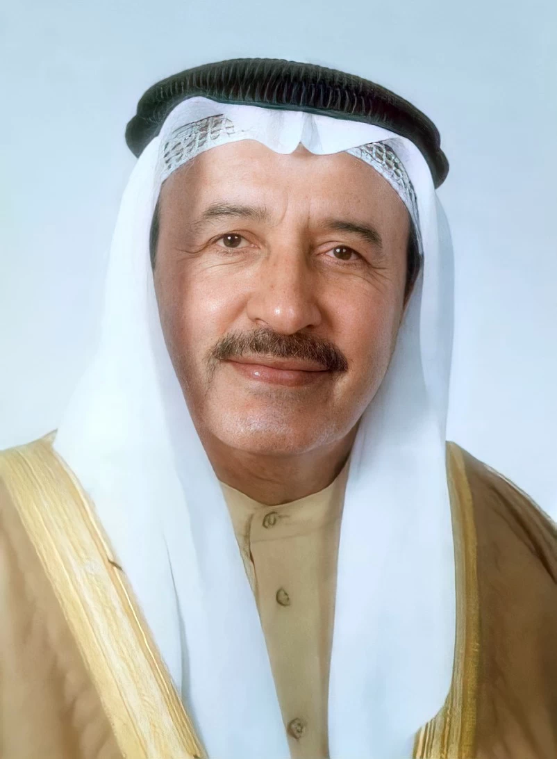 البحرين – محافظ المحرق يشيد بجهود الصحافة الوطنية ودورها في ترسيخ اللحمة الوطنية
