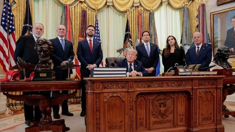 الخزانة الأميركية تعاقب 4 عراقيين.. بينهم نائب وزير النفط