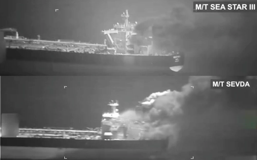 القيادة المركزية الأمريكية: تعطيل ناقلتين إيرانيتين خالفتا الحصار البحري بقذائف من F-18 