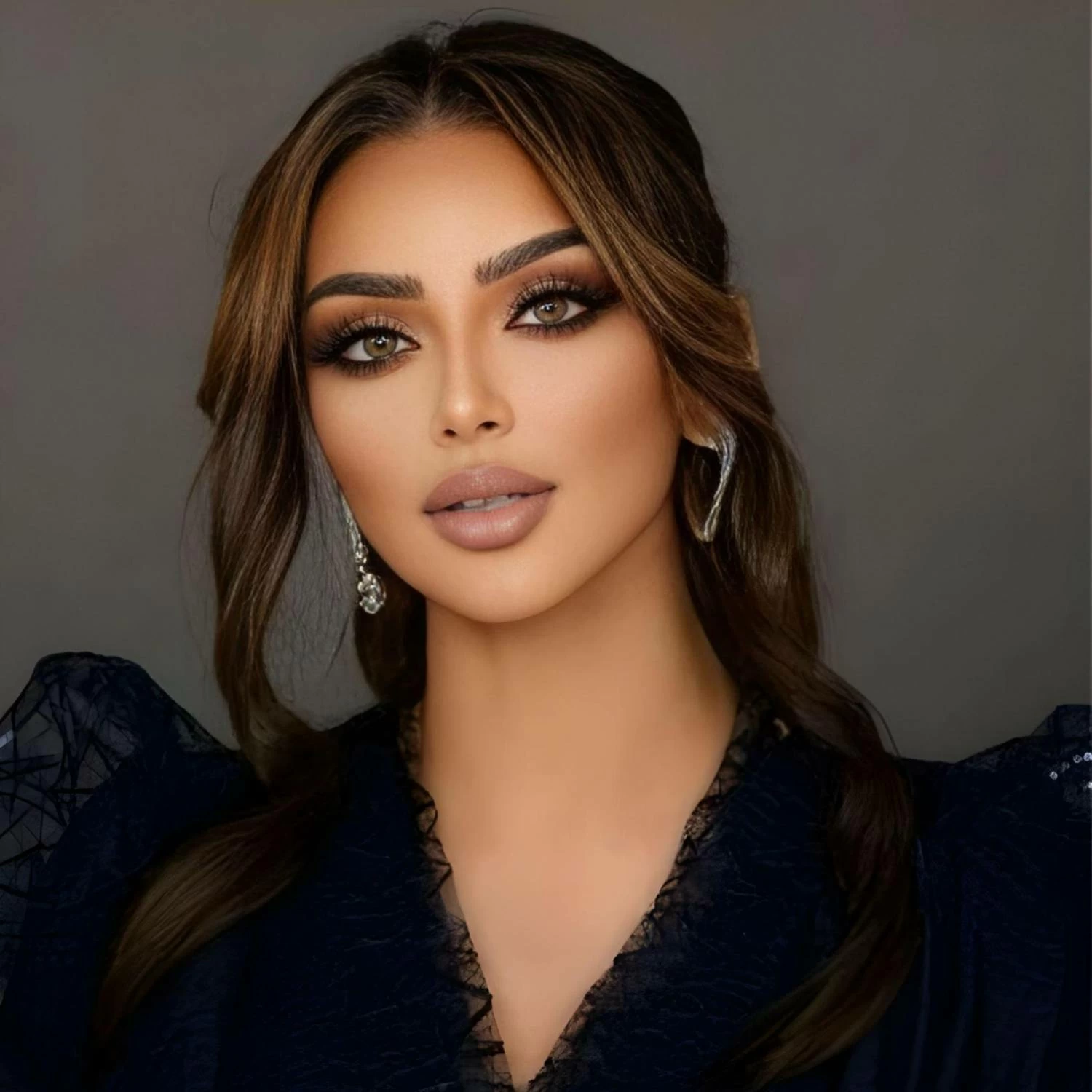 البحرين.. الولاء للوطن والقيادة والدولة 