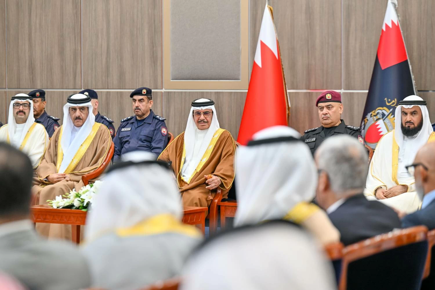 وزير الداخلية يؤكد على المعالجة الجذرية والتعامل الحاسم مع وكلاء ايران في البحرين الذين شكلوا التنظيم الرئيسي المرتبط بولاية الفقيه والحرس الثوري الإيراني 