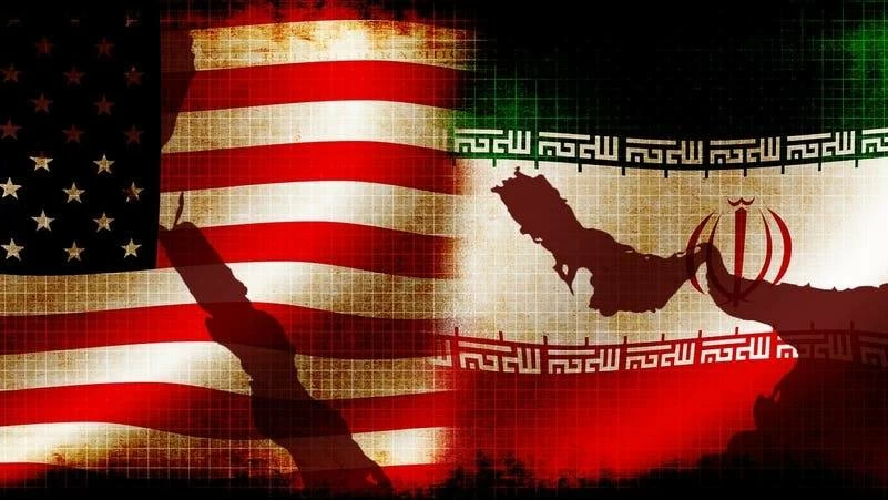 ترامب يكرر: سفن إيران غرقت في البحر وطائراتها انتهت