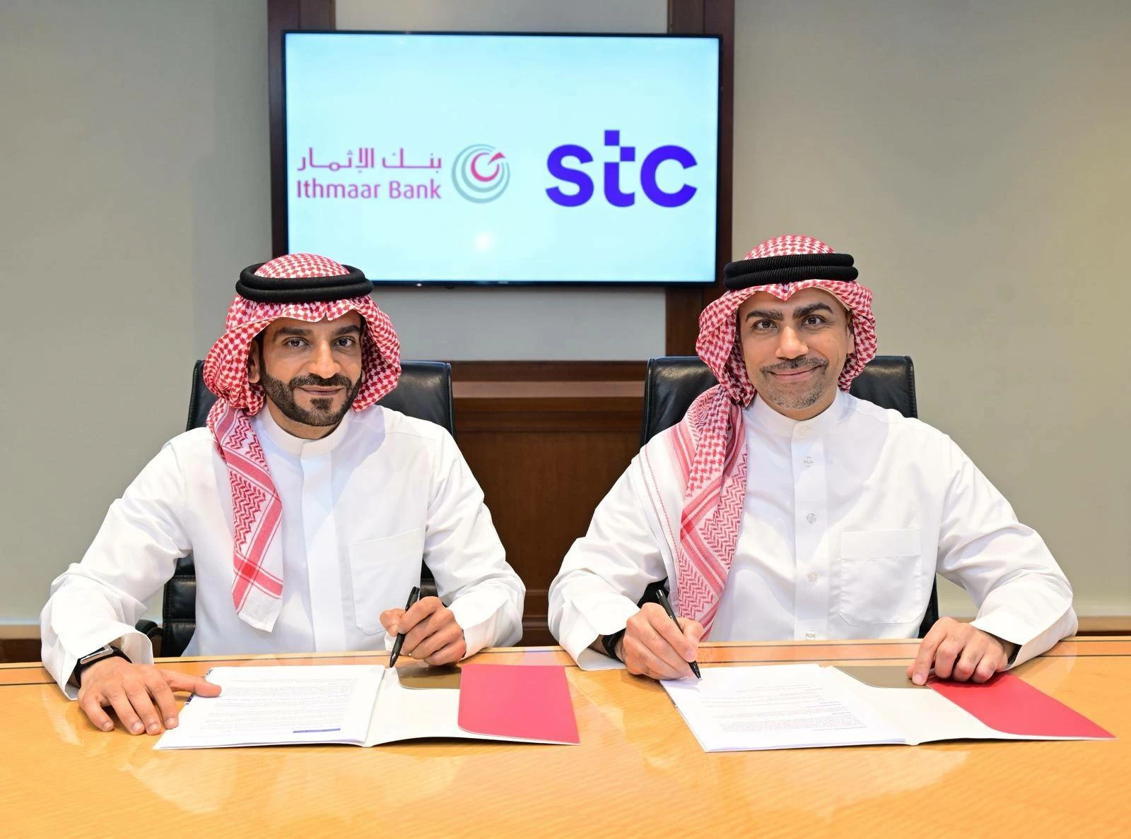 البحرين – stc البحرين تدخل في شراكة استراتيجية مع بنك الإثمار لتعزيز كفاءة إدارة التكاليف السحابية البحرين – stc البحرين تدخل في شراكة استراتيجية مع بنك الإثمار لتعزيز كفاءة إدارة التكاليف السحابية