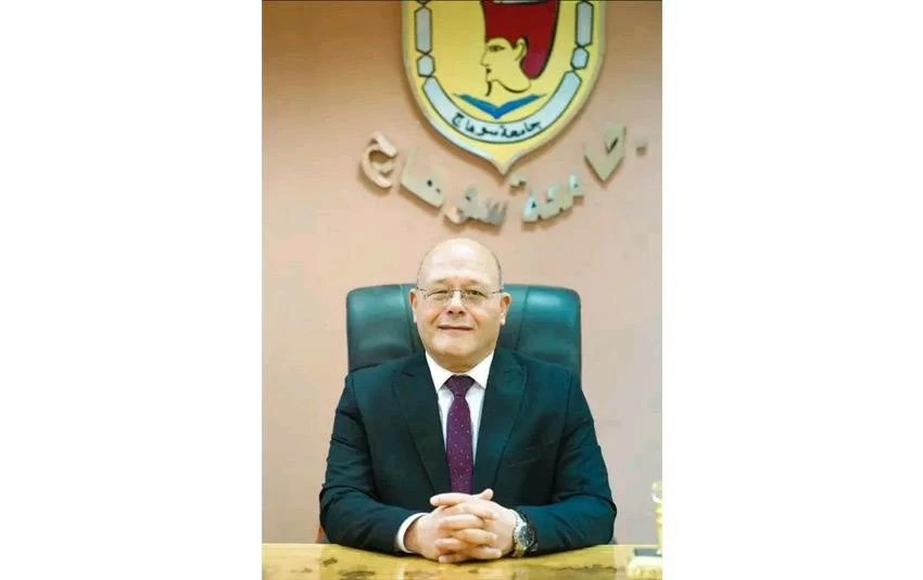 جامعة سوهاج المصرية ترسخ مكانتها الأكاديمية بأول ماجستير لجراحة القلب والصدر في صعيد مصر 