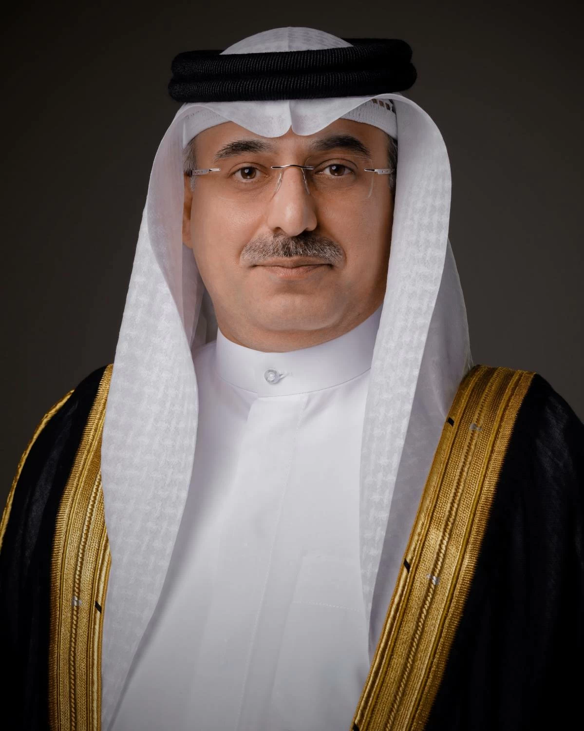 إشادة عالمية بالرئيس التنفيذي لوكالة البحرين للفضاء 