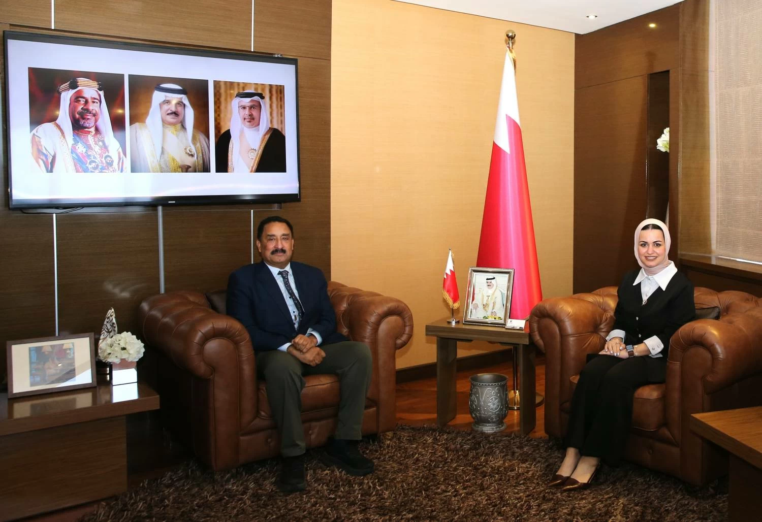 البحرين – وزير الشباب يستقبل الرئيس الإقليمي لمنظمة الأمم المتحدة للتنمية الصناعية (اليونيدو) للاستثمار والتكنولوجيا في البحرين