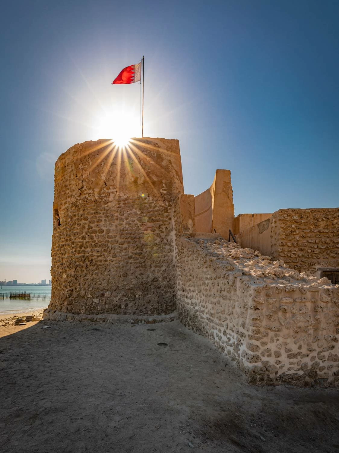 البحرين – الطقس المتوقع في البحرين: حار نهارا ومعتدل ليلا