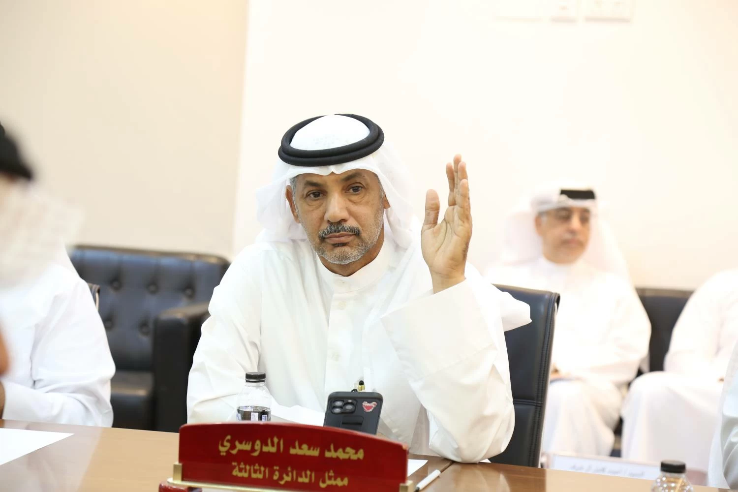 الدوسري: أهمية توفير أجهزة ذكية لطباعة لوحات المركبات دعماً للتحول الرقمي 