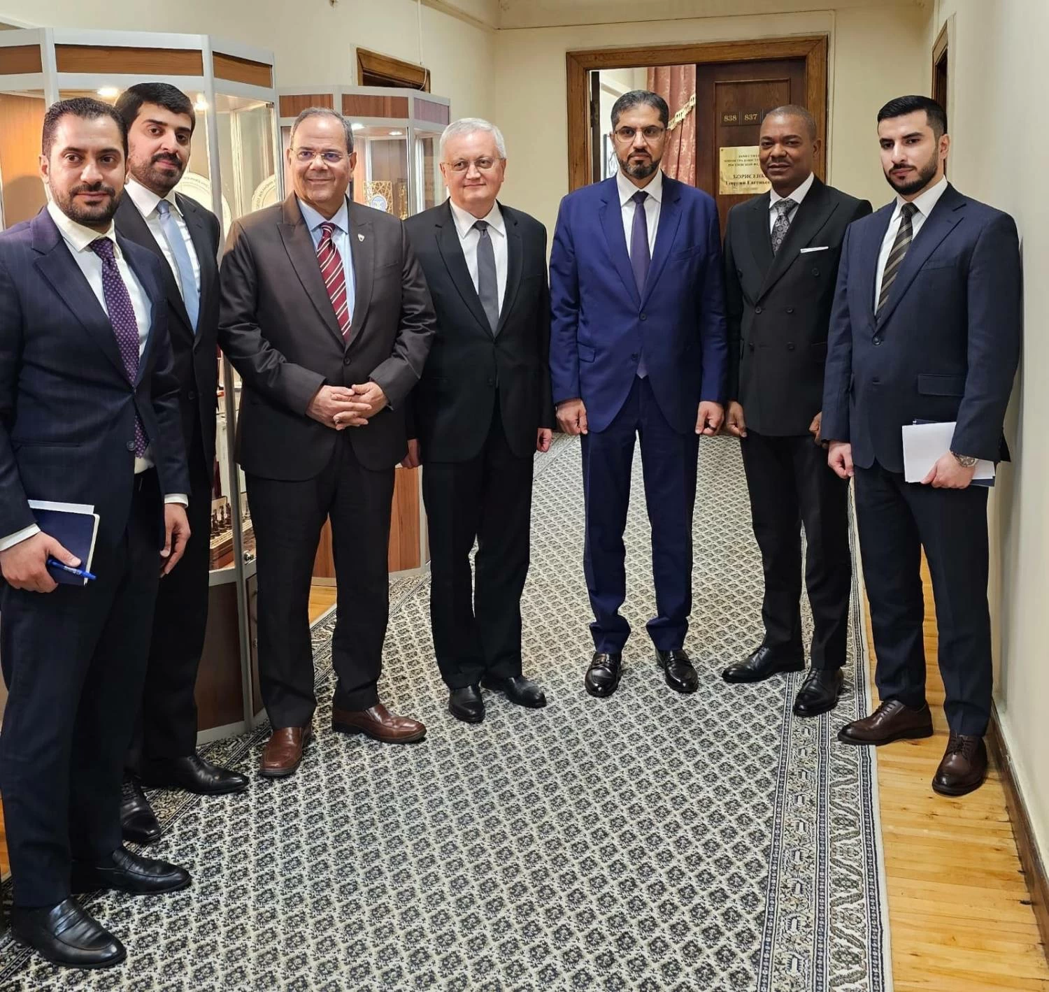 البحرين – سفراء دول مجلس التعاون في موسكو يبحثون مع نائب وزير الخارجية الروسي تطورات الأوضاع الإقليمية