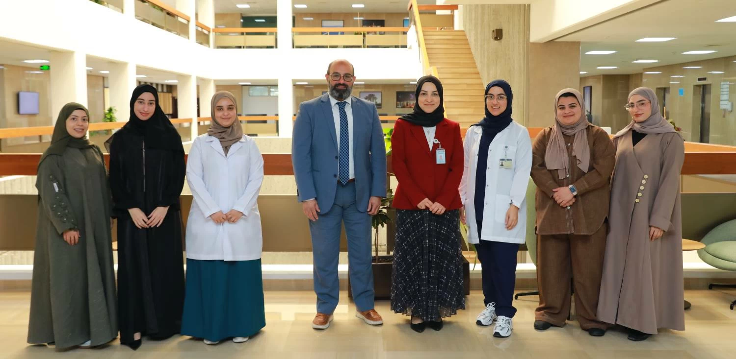 البحرين – طلاب برنامج الماجستير السريري في طب الأسرة بجامعة الخليج العربي يجتازون امتحانات السنة الأولى بنجاح