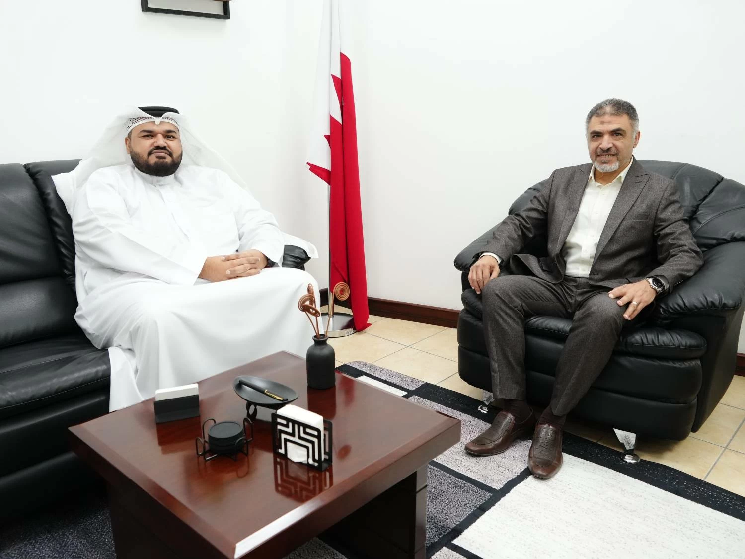 البحرين – رئيس نيابة التنفيذ بحوار شامل مع “الوطن”: أكثر من 15 ألف حالة تنفيذ عقوبات بديلة حتى نهاية 2025