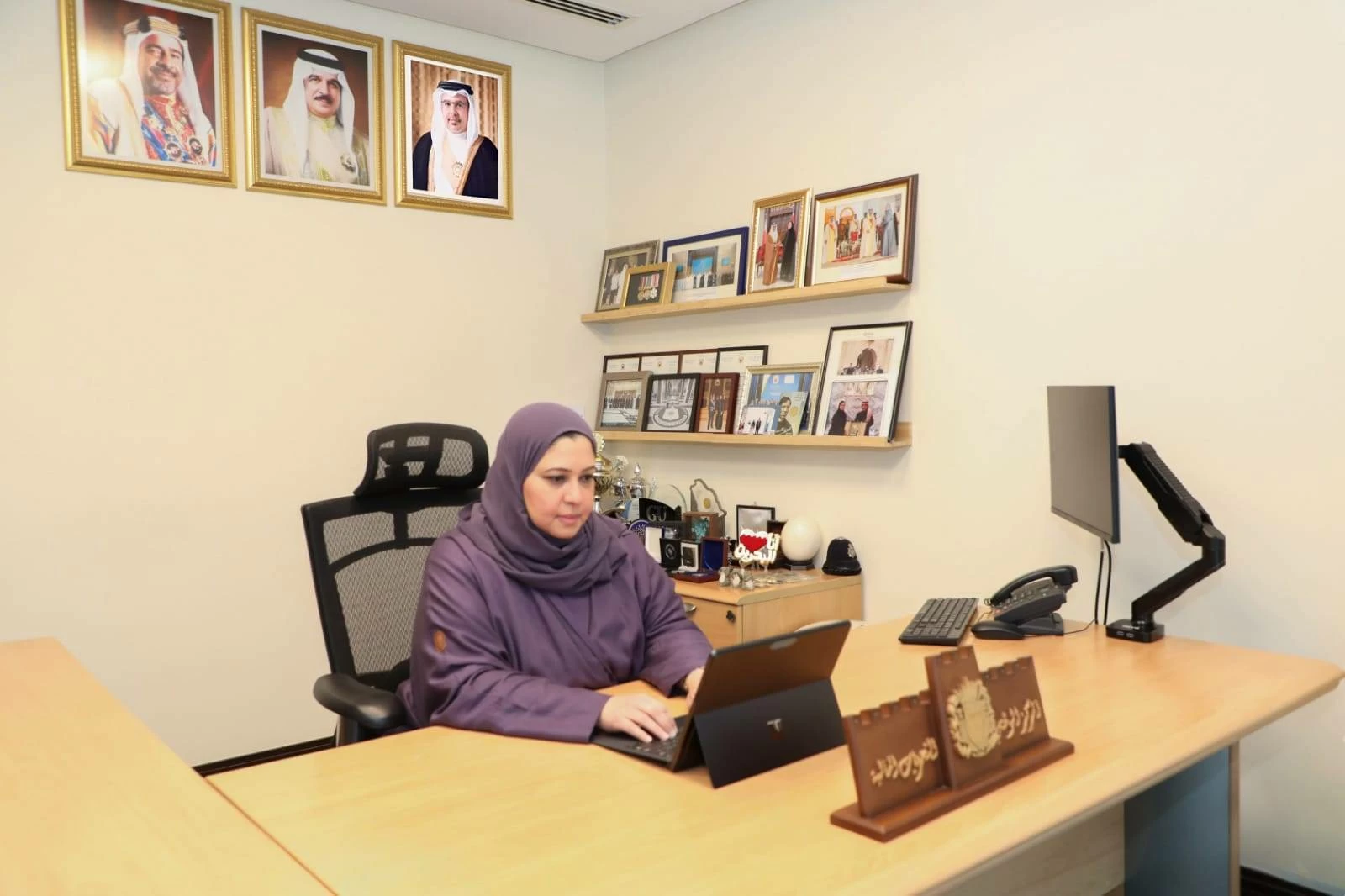 البحرين – الرئيس التنفيذي للمركز الوطني للتحريات المالية يترأس اجتماع لجنة وحدات التحريات المالية بدول مجلس التعاون