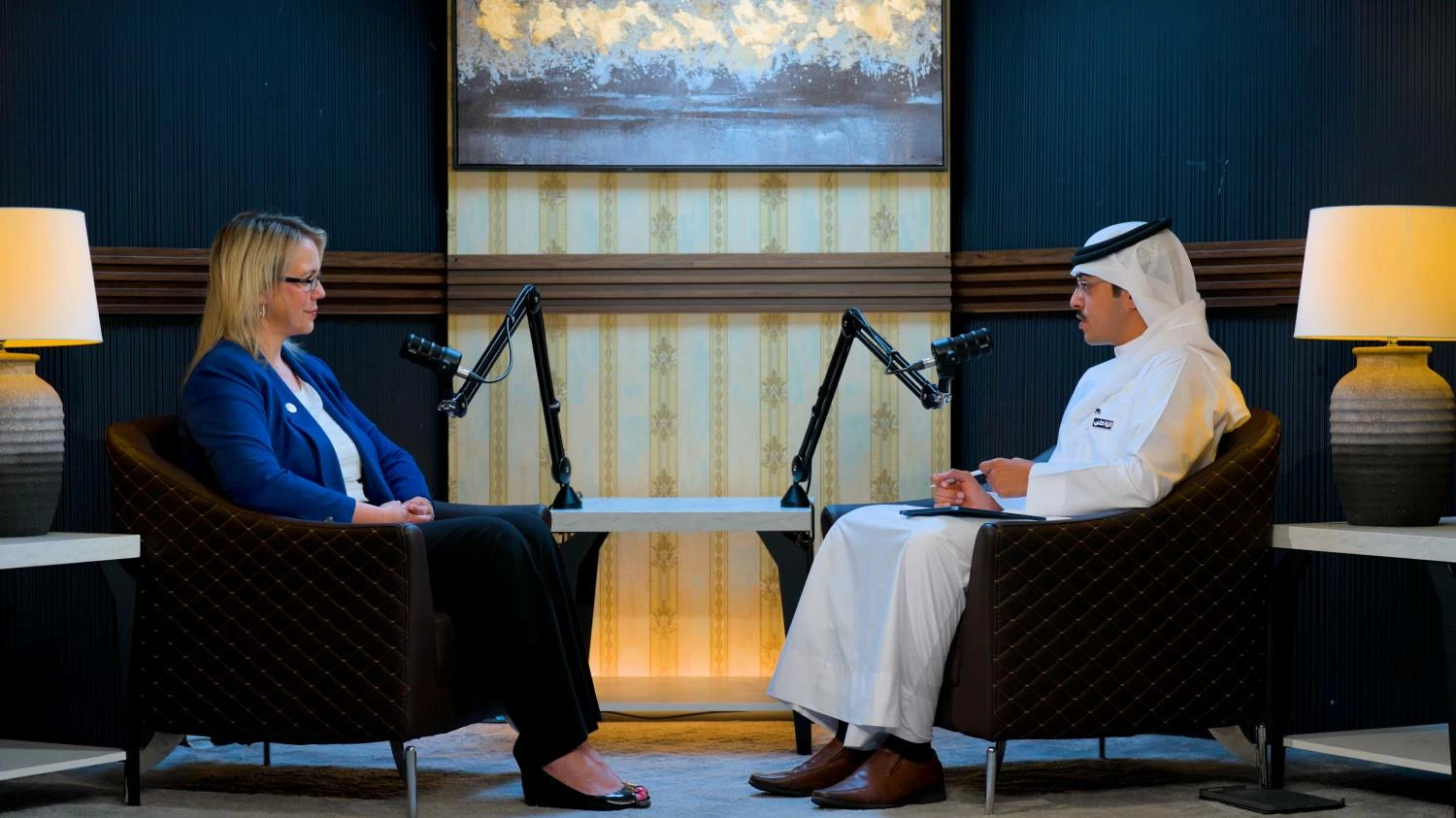 البحرين – سفيرة الولايات المتحدة: أتمنى لو أستطيع دعوة الرئيس الراحل نيكسون للبحرين لأريه ما أسسه من علاقات قبل 55 عاماً البحرين – سفيرة الولايات المتحدة: أتمنى لو أستطيع دعوة الرئيس الراحل نيكسون للبحرين لأريه ما أسسه من علاقات قبل 55 عاماً