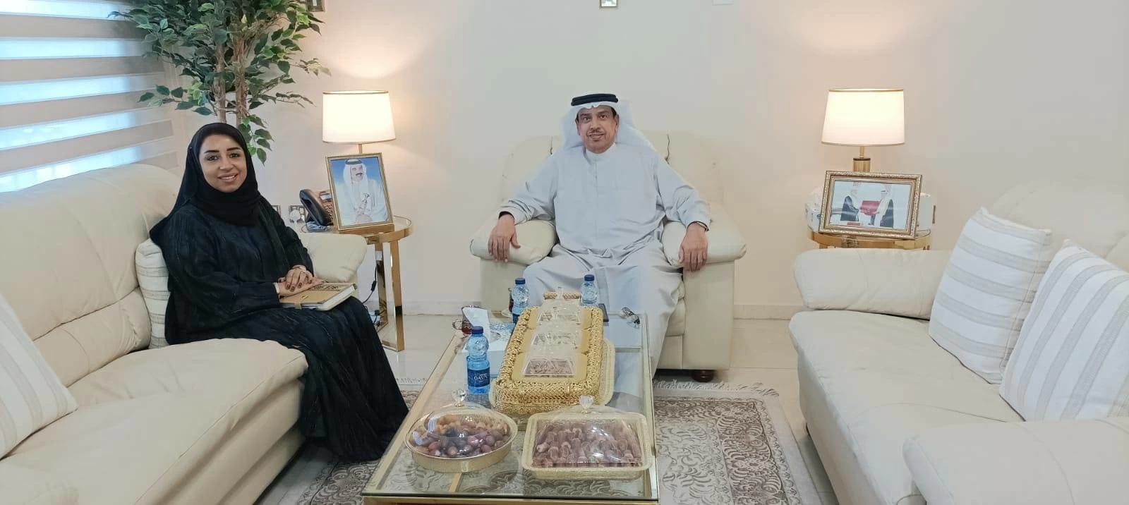البحرين – سفير البحرين لدى سلطنة عمان يستقبل الرئيس التنفيذي للجمعية البحرينية العمانية لريادة الأعمال