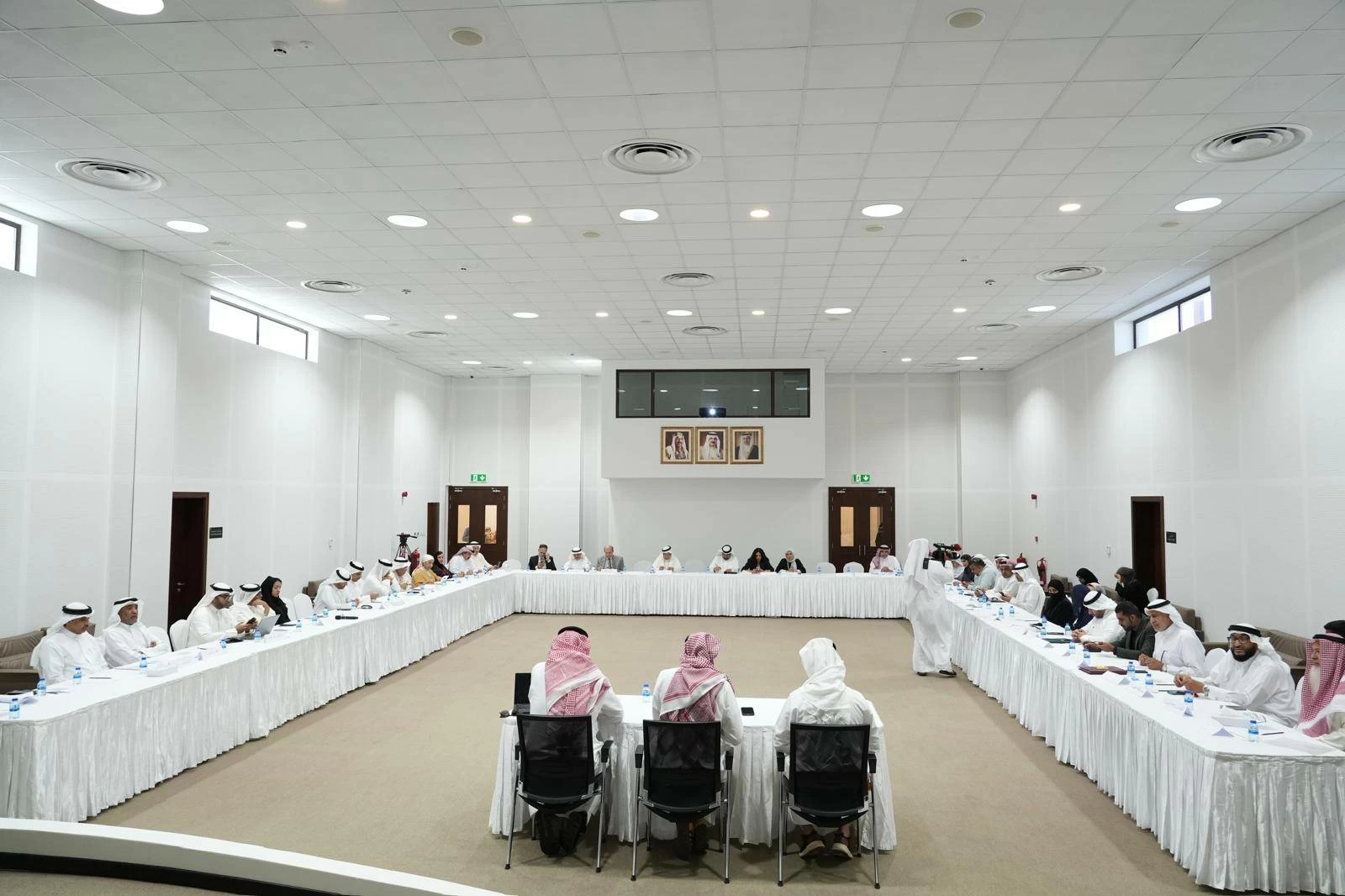 البحرين – “التنمية الاجتماعية” تنظم لقاءً لمناقشة مسودة الدليل الإجرائي للمنظمات
