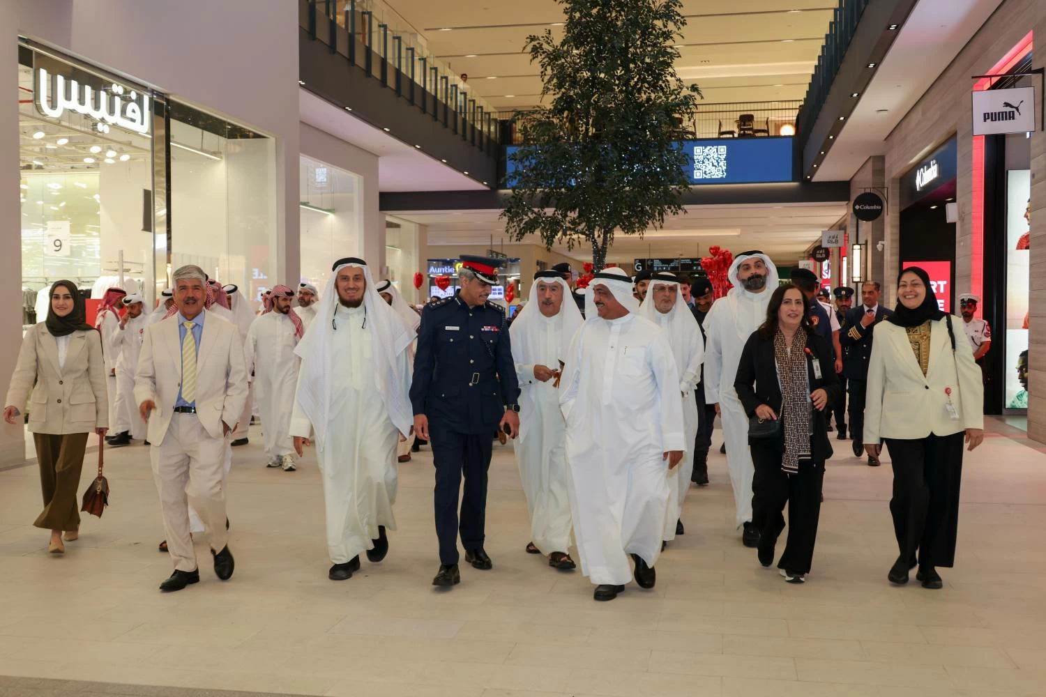 البحرين – المؤسسة الملكية الإنسانية تنظم “مسيرة شكر وعرفان للأبطال في الخطوط الأمامية” البحرين – المؤسسة الملكية الإنسانية تنظم “مسيرة شكر وعرفان للأبطال في الخطوط الأمامية”