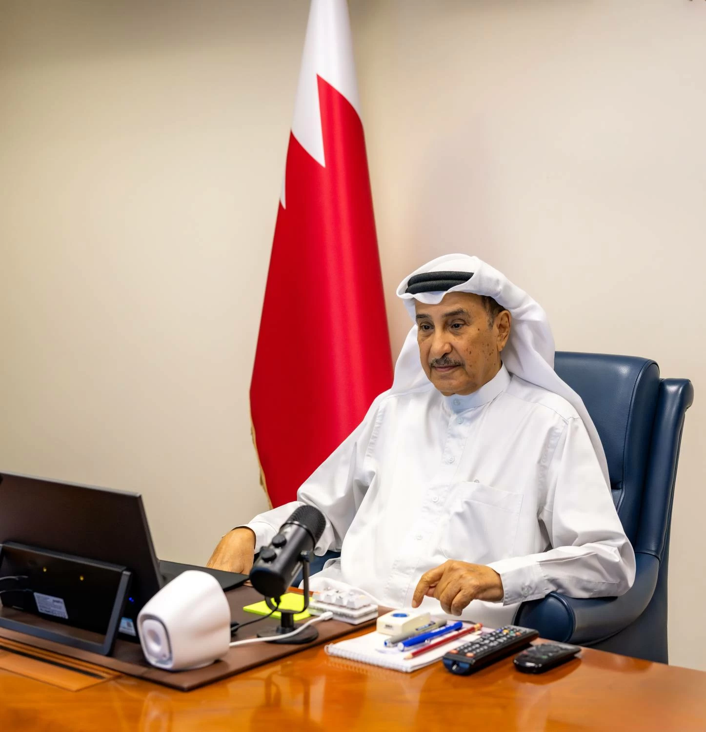 البحرين – نائب رئيس مجلس الوزراء يترأس اجتماع اللجنة الوزارية للمشاريع التنموية والبنية التحتية